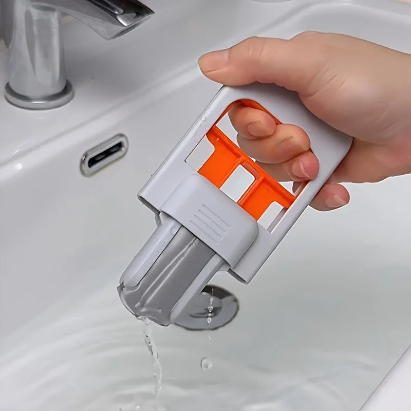 Lineva CleanFold™ - Foldable Mini Cleaning Mop